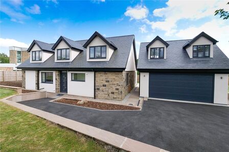 West Lane, 5 bedroom Detached House for sale, £725,000
