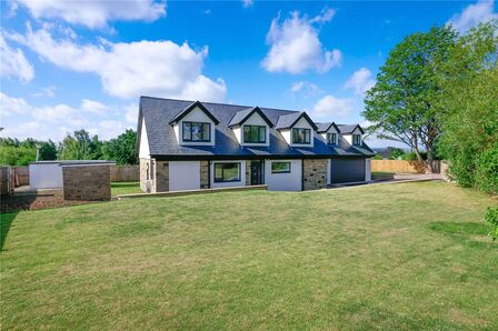 West Lane, 5 bedroom Detached House for sale, &pound;725,000