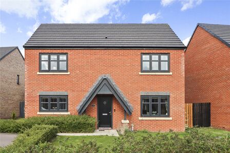 Eden Crescent, 4 bedroom Detached House for sale, £325,000