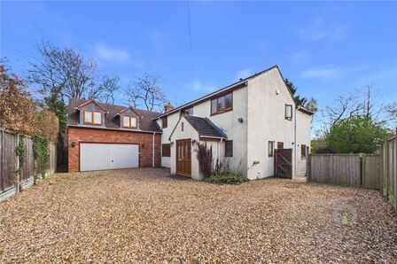 Creaton Road, 5 bedroom Detached House for sale, &pound;875,000