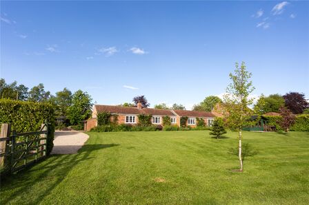Main Street, 4 bedroom Detached Land/Plot for sale, &pound;850,000