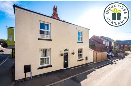 Worsley Road, 2 bedroom Detached House for sale, £209,995