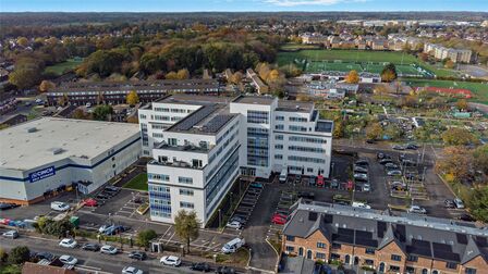 Cherry Tree Road, 1 bedroom Flat for sale, &pound;187,500